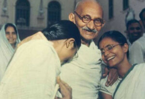 What Mahatma Gandhi Has Given To India? | Suniltams