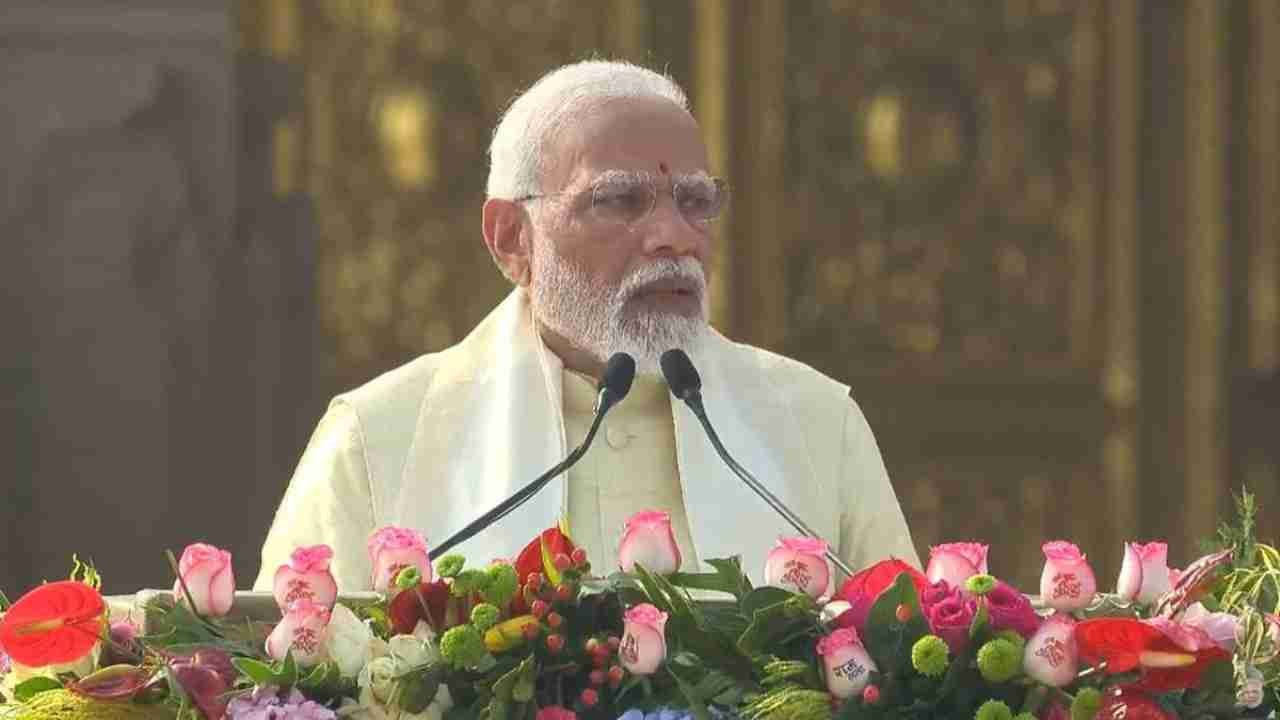 Historic Moment as Prime Minister Modi Unveils Ram Lalla Idol at Ayodhya's Shri Ram Janmbhoomi Mandir