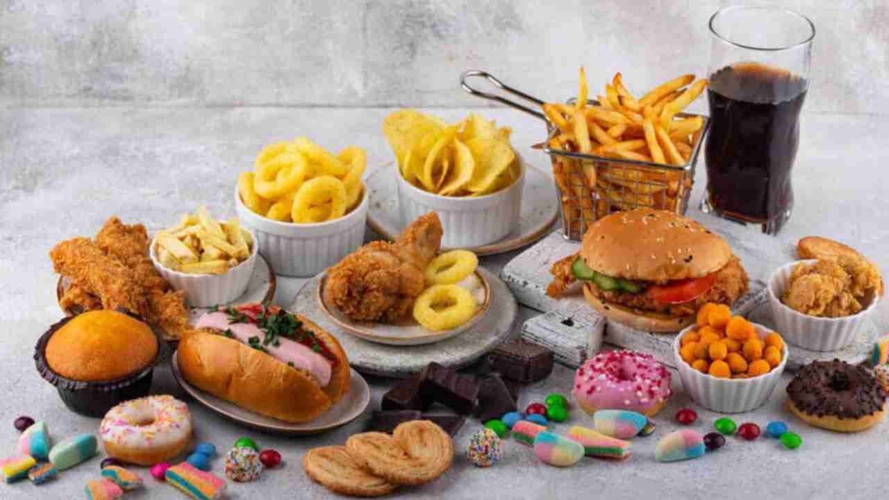 The Hidden Danger: How Your Fast Food Addiction Is Slowly Damaging Your Kidneys