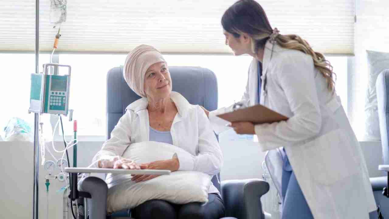 Modifying Chemotherapy Treatment Improves Quality of Life for Older Cancer Patients: Study