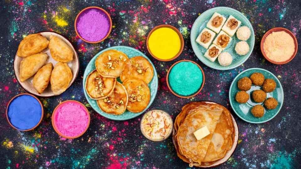 Holi 2024: 5 Dietary Changes to Shed Pounds Before This Festive Season