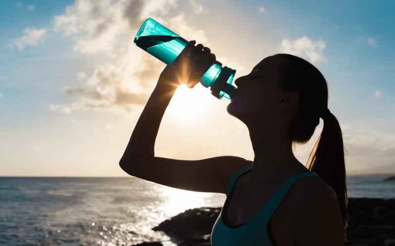 Power of Water: The Benefits of Drinking on an Empty Stomach