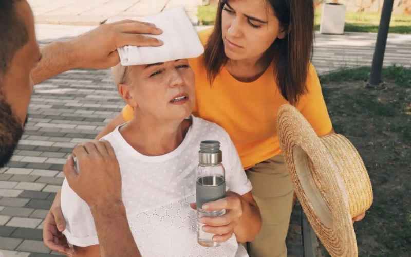 Immediate First Aid Tips to Treat Heat Stroke