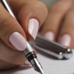 Personality Test: The Way You Hold A Pen Says A Lot About You