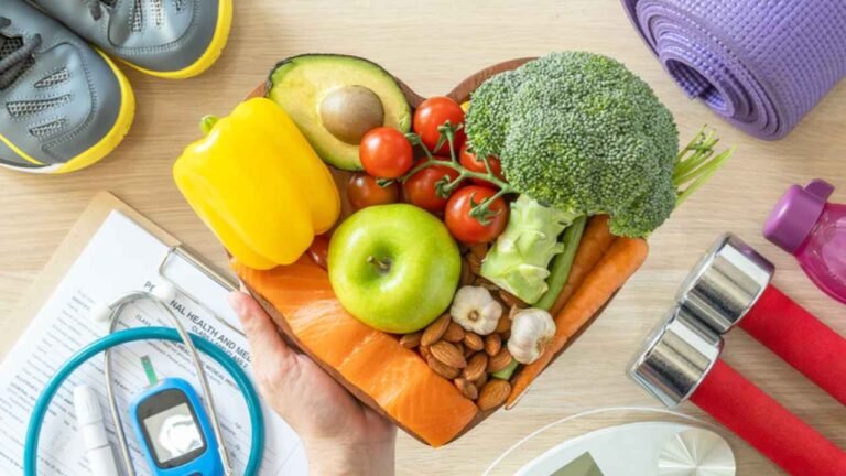 Top 7 Natural Ways to Strengthen Your Heart and Prevent Heart Disease