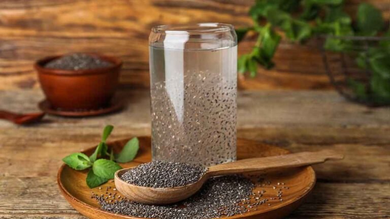Health Benefits of Eating Soaked Chia Seeds